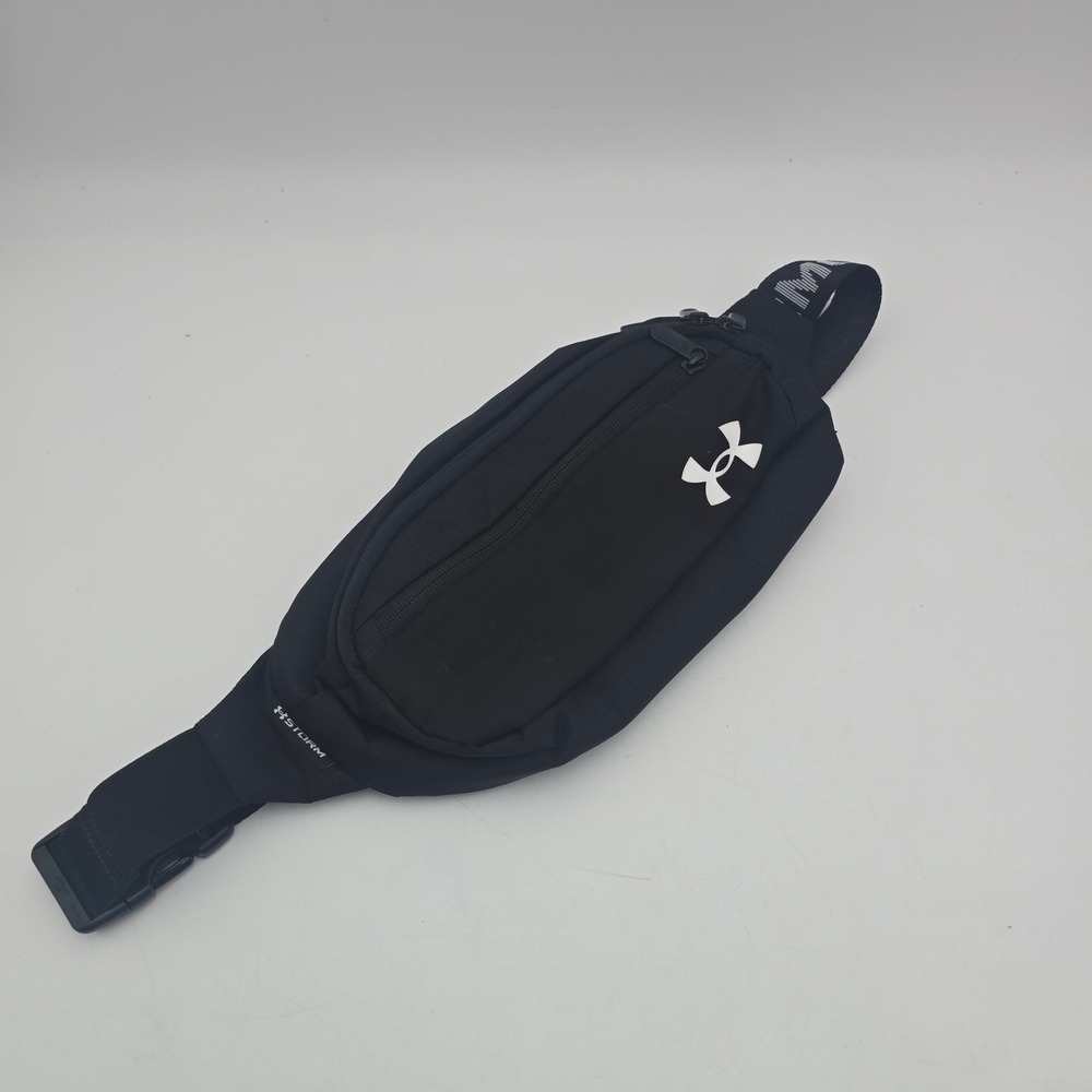 Under Armour Storm Waist Bag Black Crossbody Hip Pack Adjustable Strap 1364190